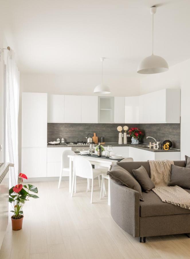 Fco Secrets Luxury Apartment Fiumicino Buitenkant foto