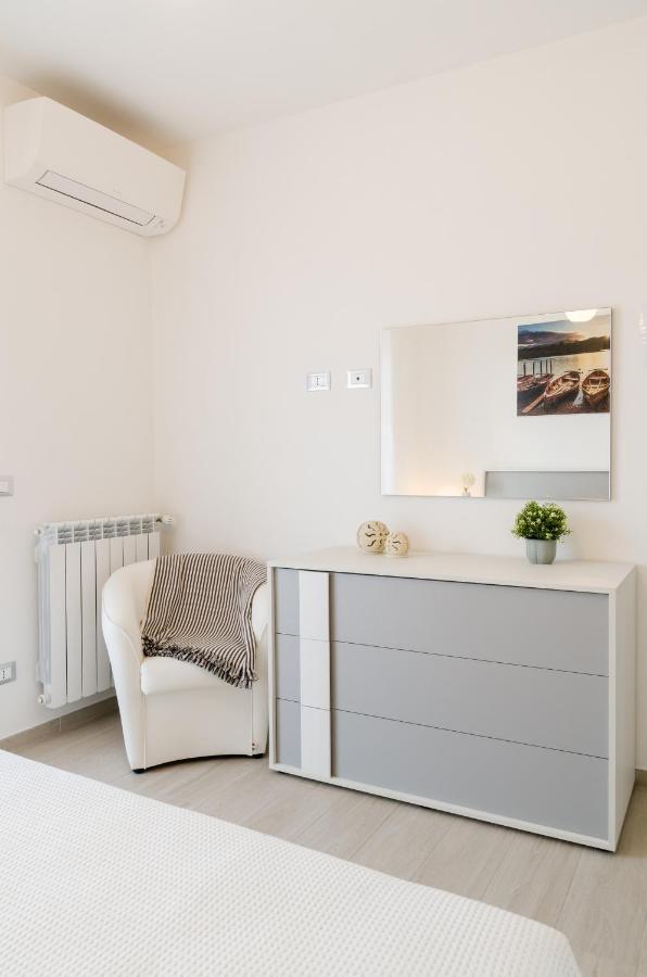 Fco Secrets Luxury Apartment Fiumicino Buitenkant foto