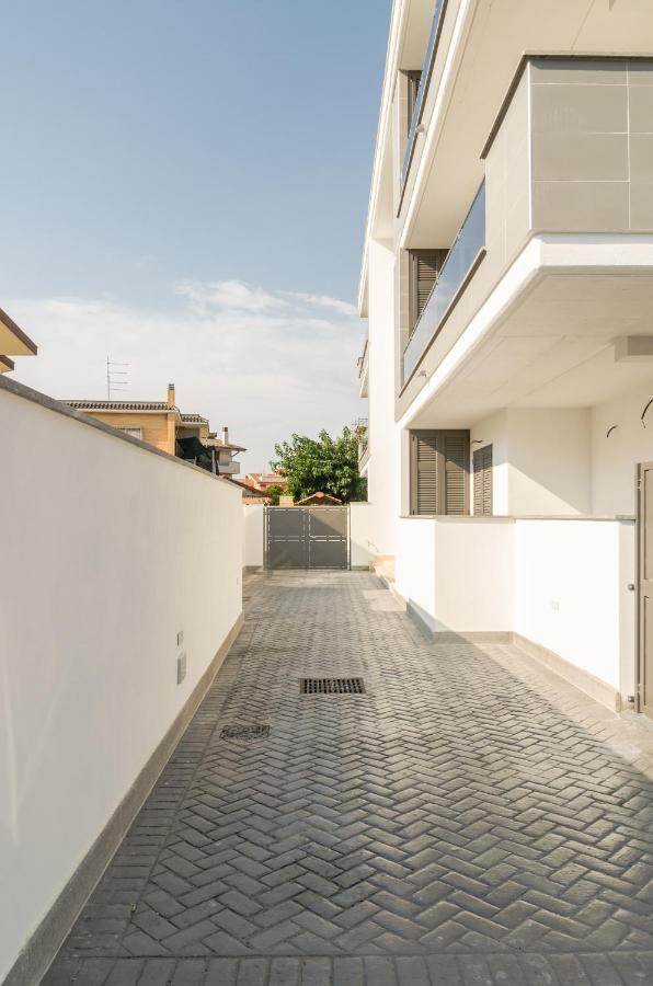 Fco Secrets Luxury Apartment Fiumicino Buitenkant foto