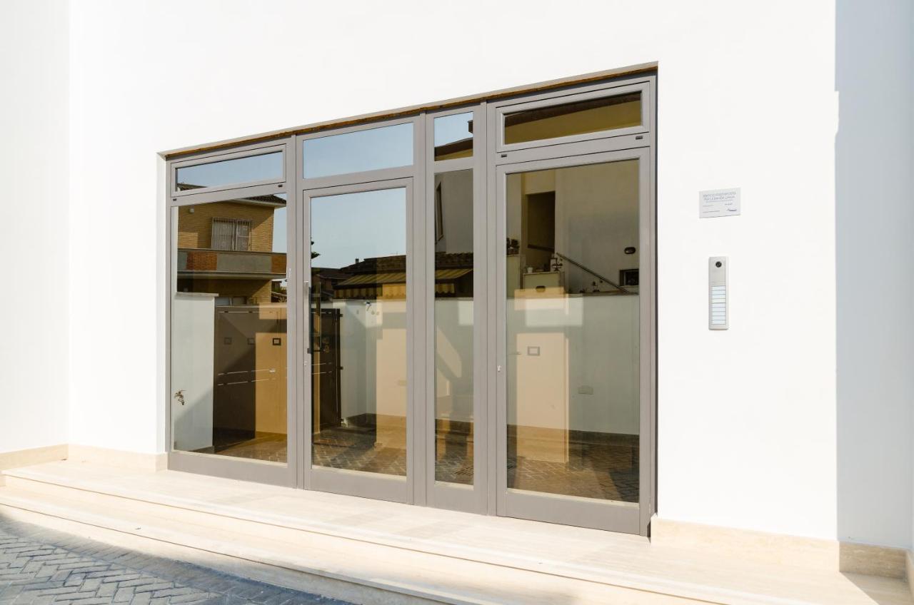Fco Secrets Luxury Apartment Fiumicino Buitenkant foto